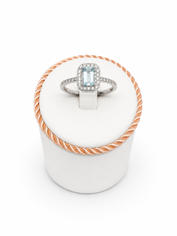205cd803-99ef-4dd8-98b2-dbbfdd1156e9 Anello acquamarina Giorgio Visconti