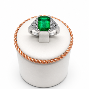 948147b8-c747-46bf-8d2c-86a0c1704d65 Anello smeraldo Giorgio Visconti
