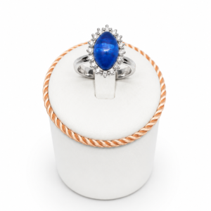 b932014c-e976-4f4d-a935-c2a1225fb7b9 Anello tripletta zaffiro blu